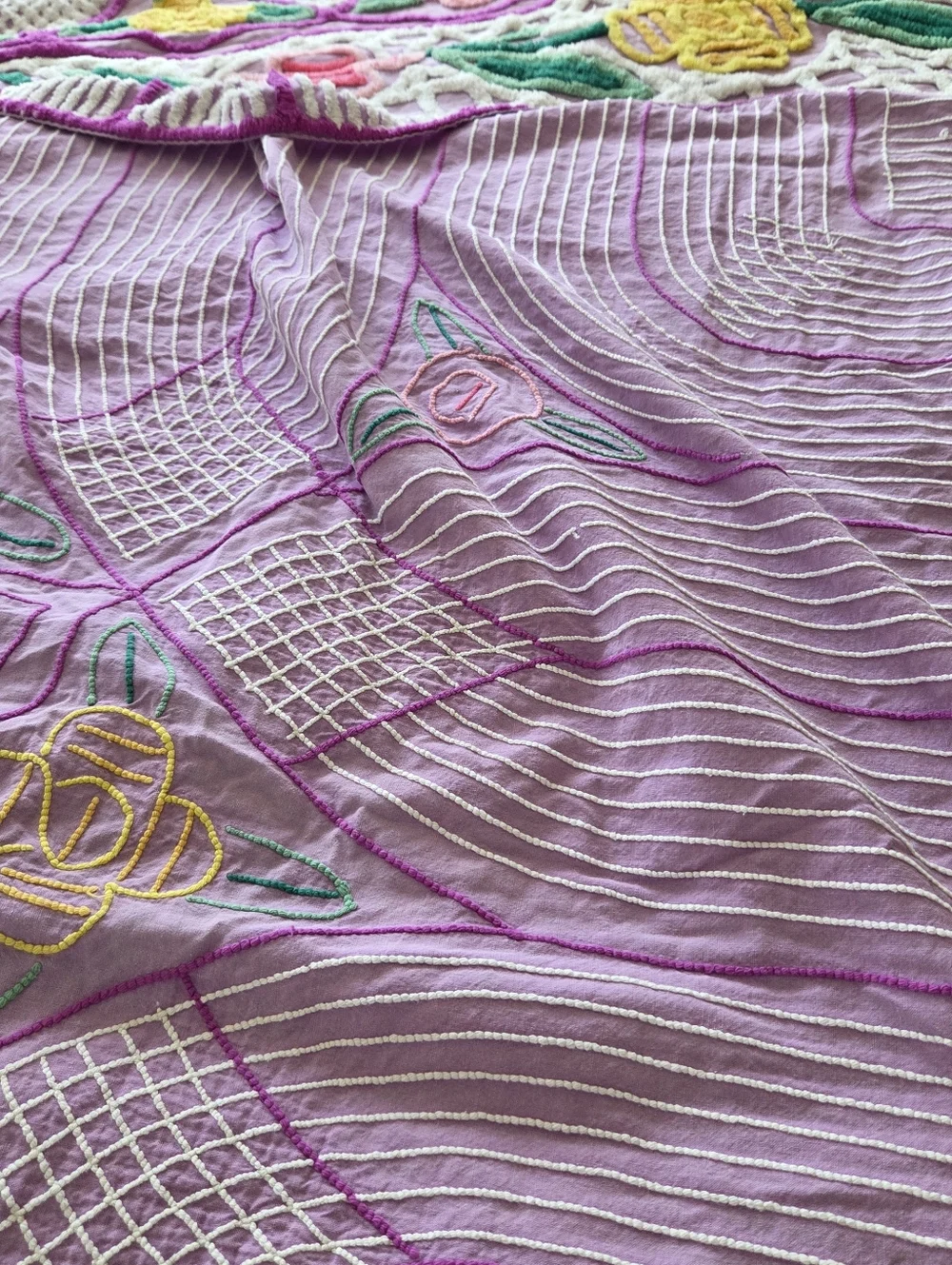 Vintage Chenille Peacock Bedspread Purple 98